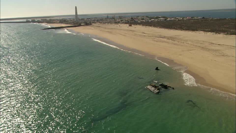 BEST OF THE EAST full day - Image 2